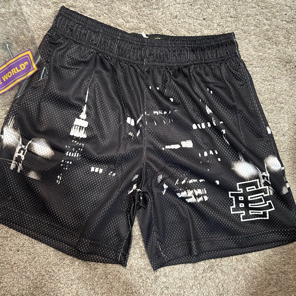 Eric Emanuel EE Basic Short Black Skyline